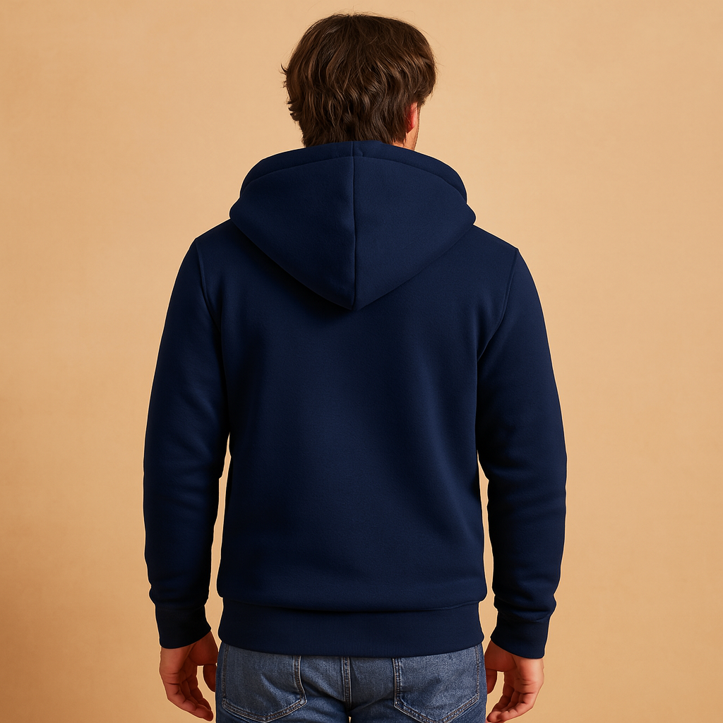 Men’s fleece sweater with fur lining, offering exceptional warmth and a timeless design for casual and semi-formal winter outfits.