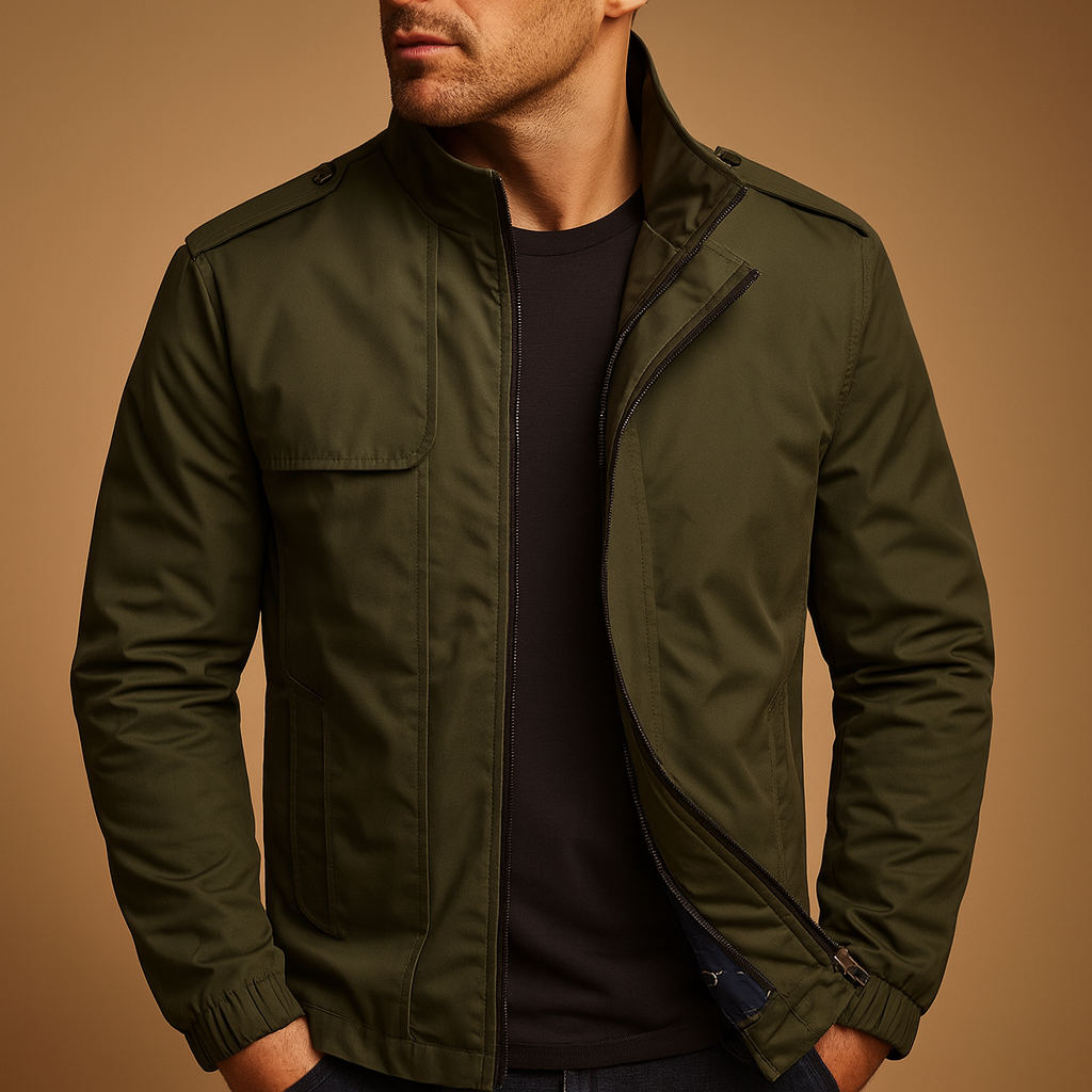 Men’s lightweight summer jacket with a stand collar and practical pockets, suitable for daily wear, city strolls, and evening outings.