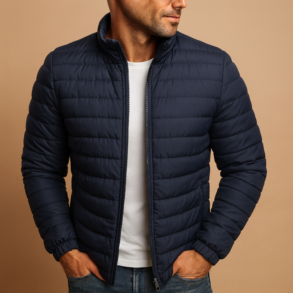 Men’s quilted summer jacket with a lightweight and comfortable fit, suitable for casual days, weekend trips, and daily wear.