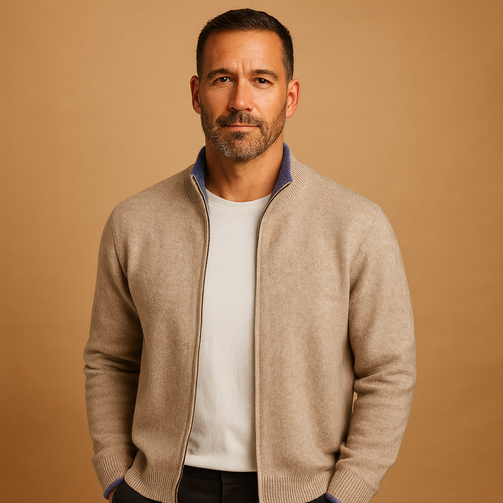 Men’s zip-up cardigan with a knitted collar in a minimalist design, offering warm and comfortable layering for autumn and winter outfits.