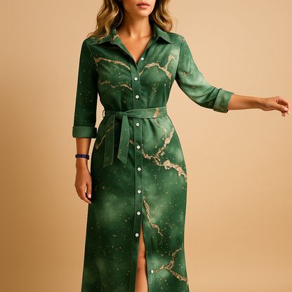 Long flowy summer dress for women with short sleeves and breathable fabric, ideal for beach days and casual summer outings.