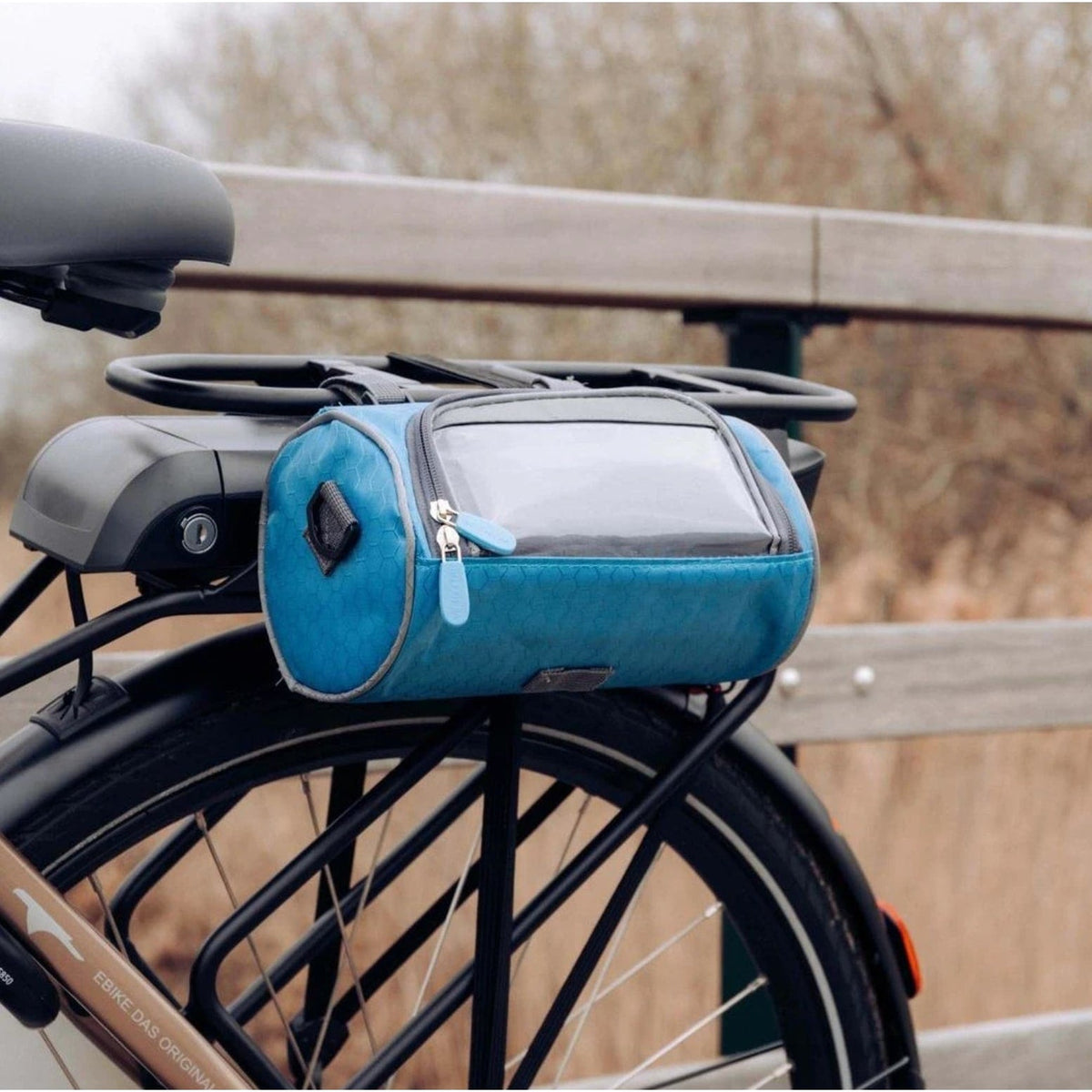 Bike Handlebar Bag with Touchscreen Phone Pocket and Detachable Shoulder Strap - Image 11