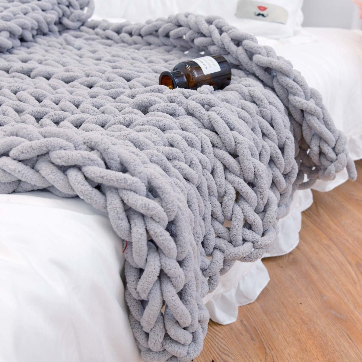 Chunky Knit Throw Blanket with Soft Chenille Yarn and Weighted Texture - Image 9