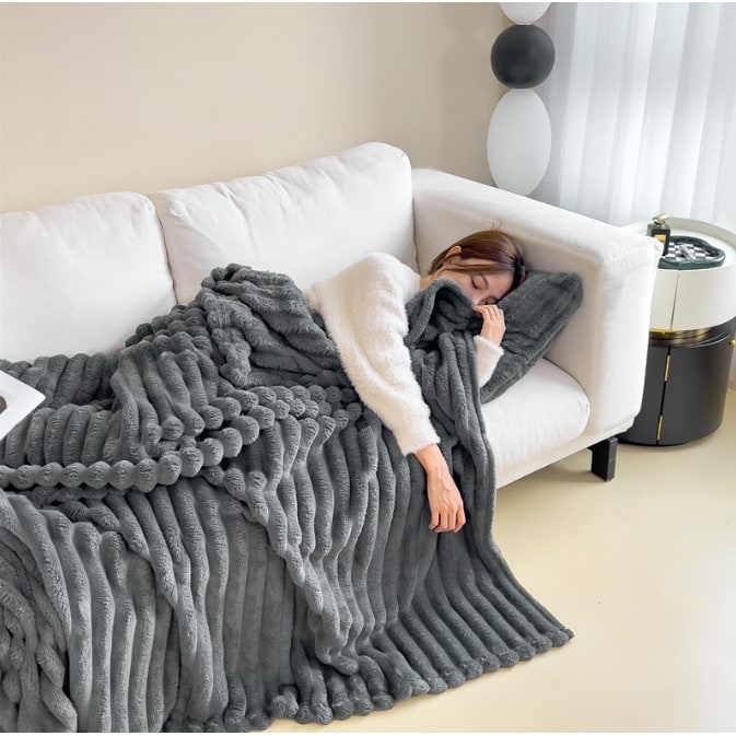 Faux Fur Throw Blanket with Plush Pile and Matching Pillowcase - Image 10