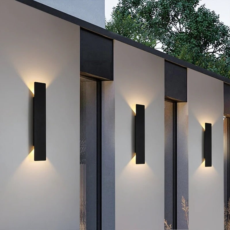 LED Wall Sconce with Up and Down Outdoor Lighting and Low-Profile Metal Design - Image 4