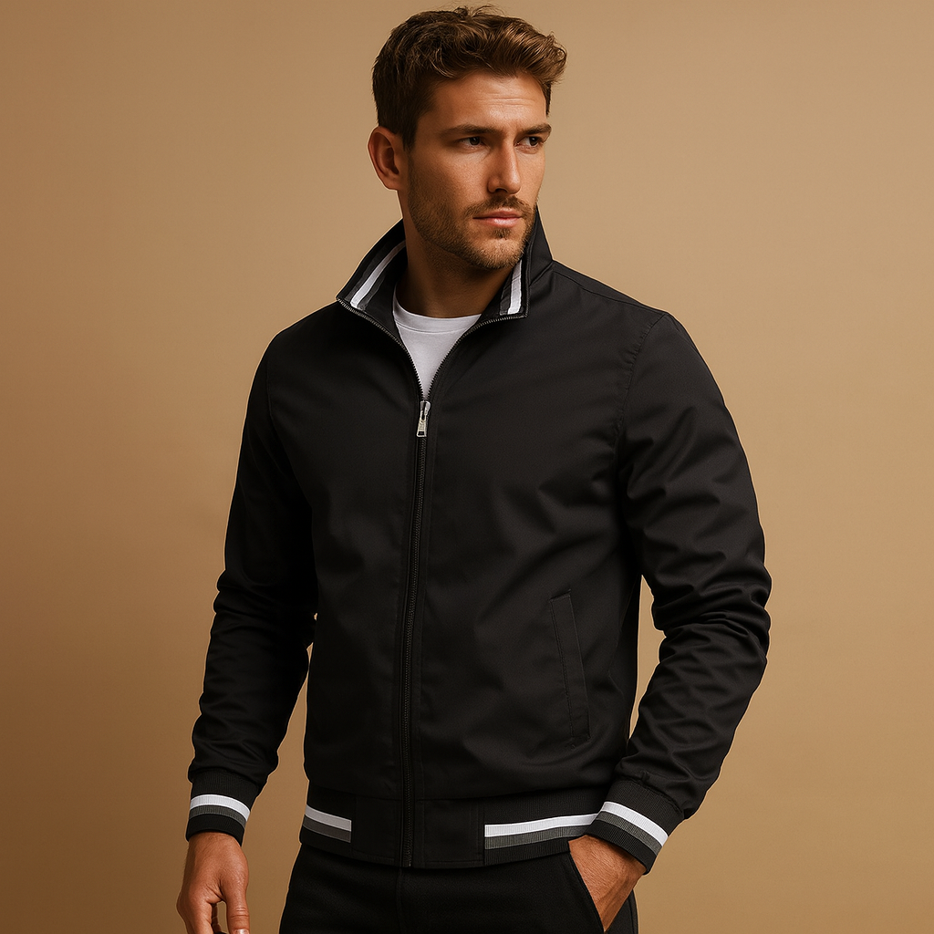 Men’s lightweight summer jacket with breathable design and versatile fit, suitable for daily wear, travel, and evening occasions.