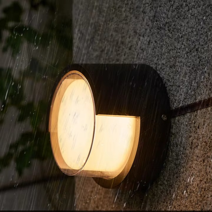 Outdoor Wall Light with Motion Sensor and Weather-Resistant Aluminum Frame - Image 4