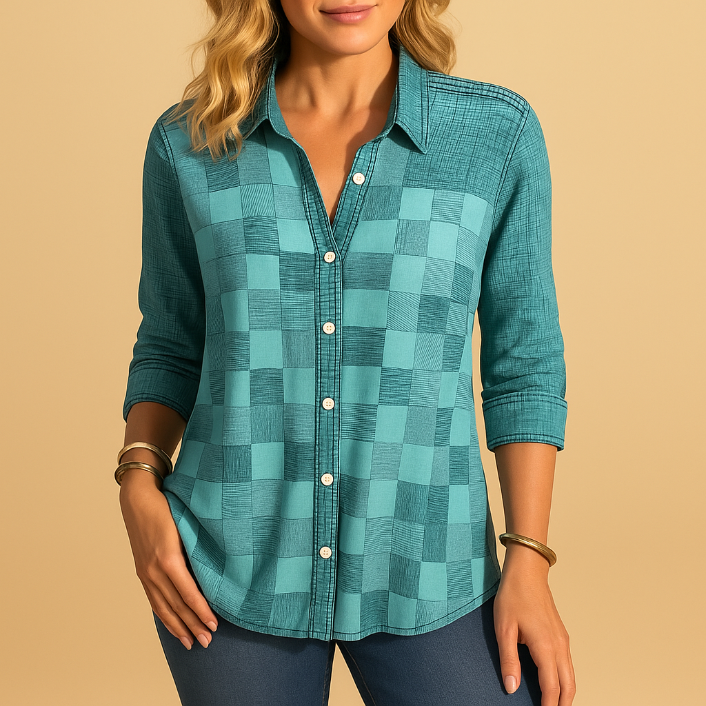 Women’s plaid check blouse with relaxed fit and breathable fabric, ideal for everyday wear and semi-formal outfits.