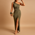 Timeless elegant dress for women with a flattering slim silhouette in green, suitable for parties, dinners, and formal or casual occasions.