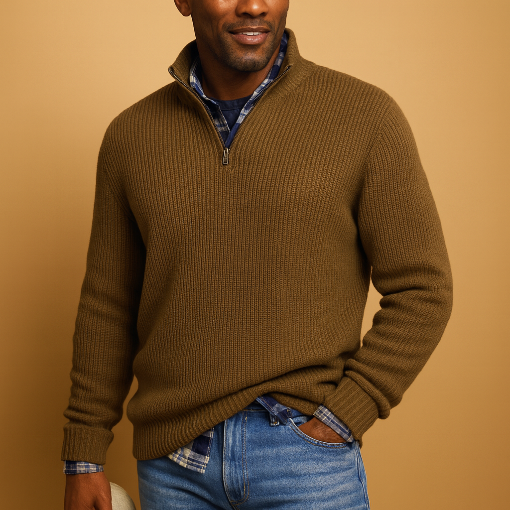 Men’s wool winter sweater with a timeless design, offering warm insulation and a comfortable fit for cold-season wear.